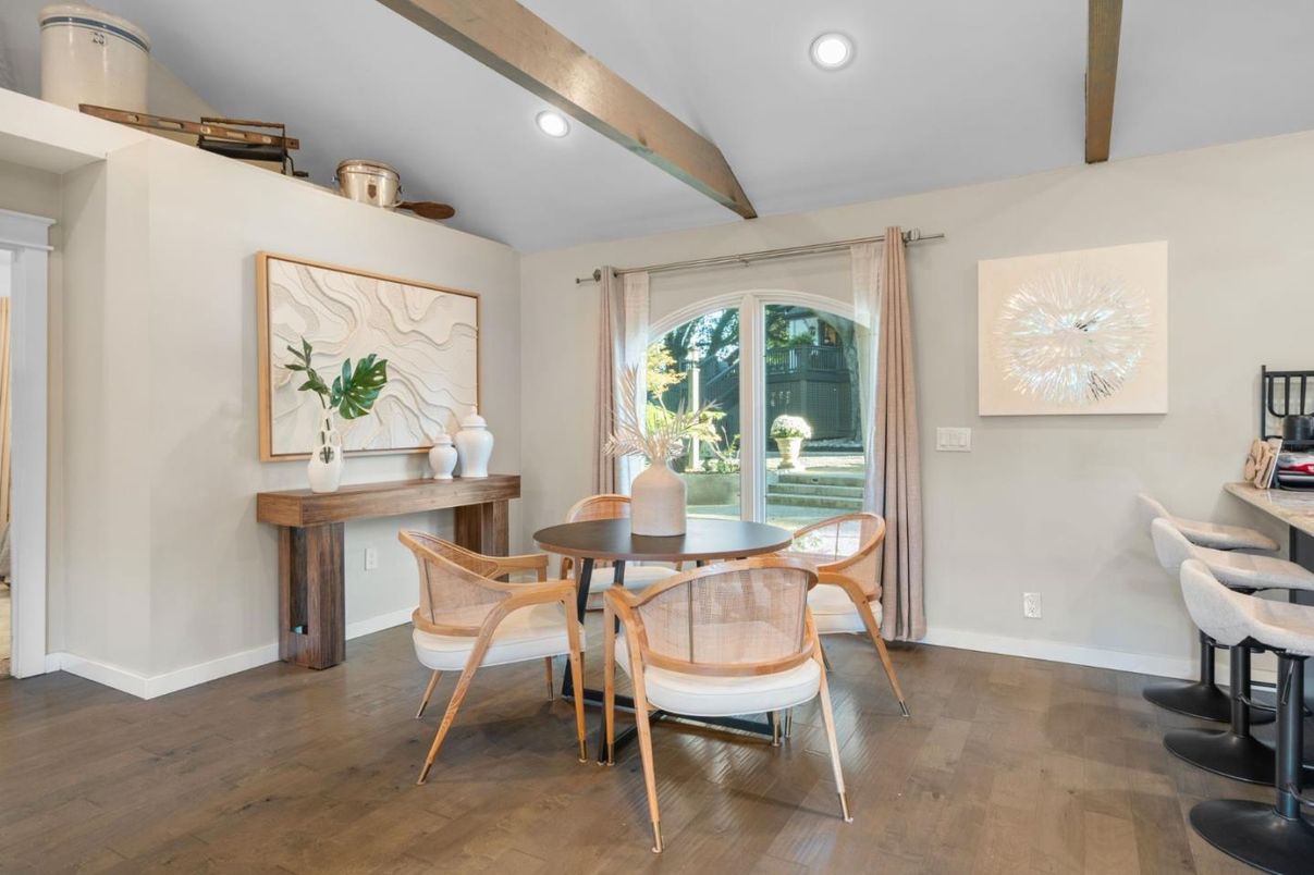 Dining room, Interior, Recessed Lighting, Wooden Beams, Wood Texture Flooring