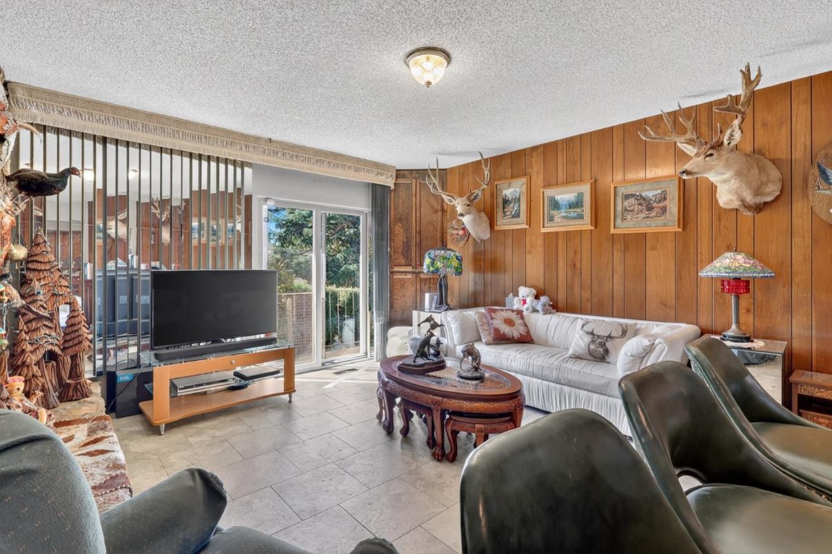 Interior, Living room, Wooden Walls