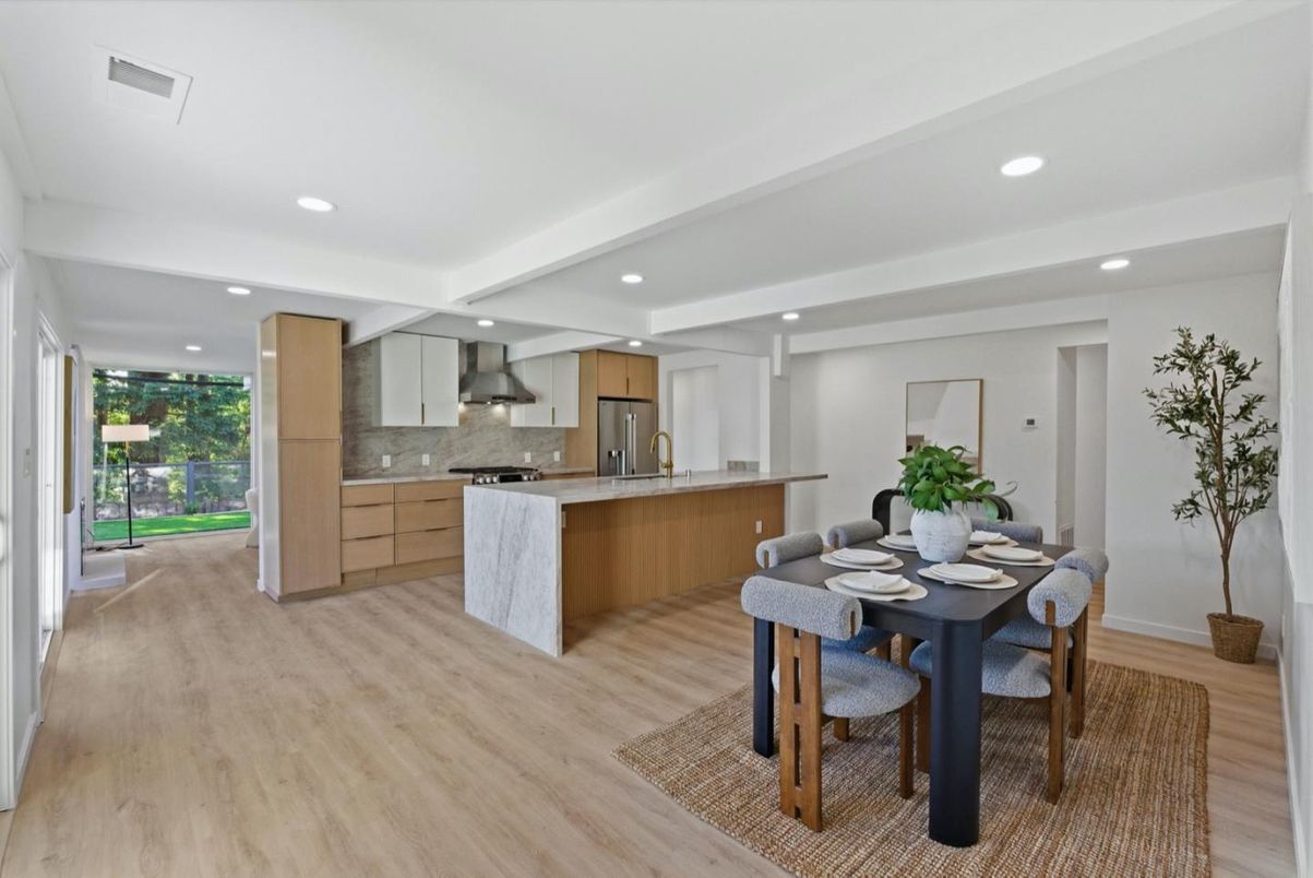 Dining room, Interior, Kitchen, Recessed Lighting, Stainless Steel Appliances, Wood Texture Flooring