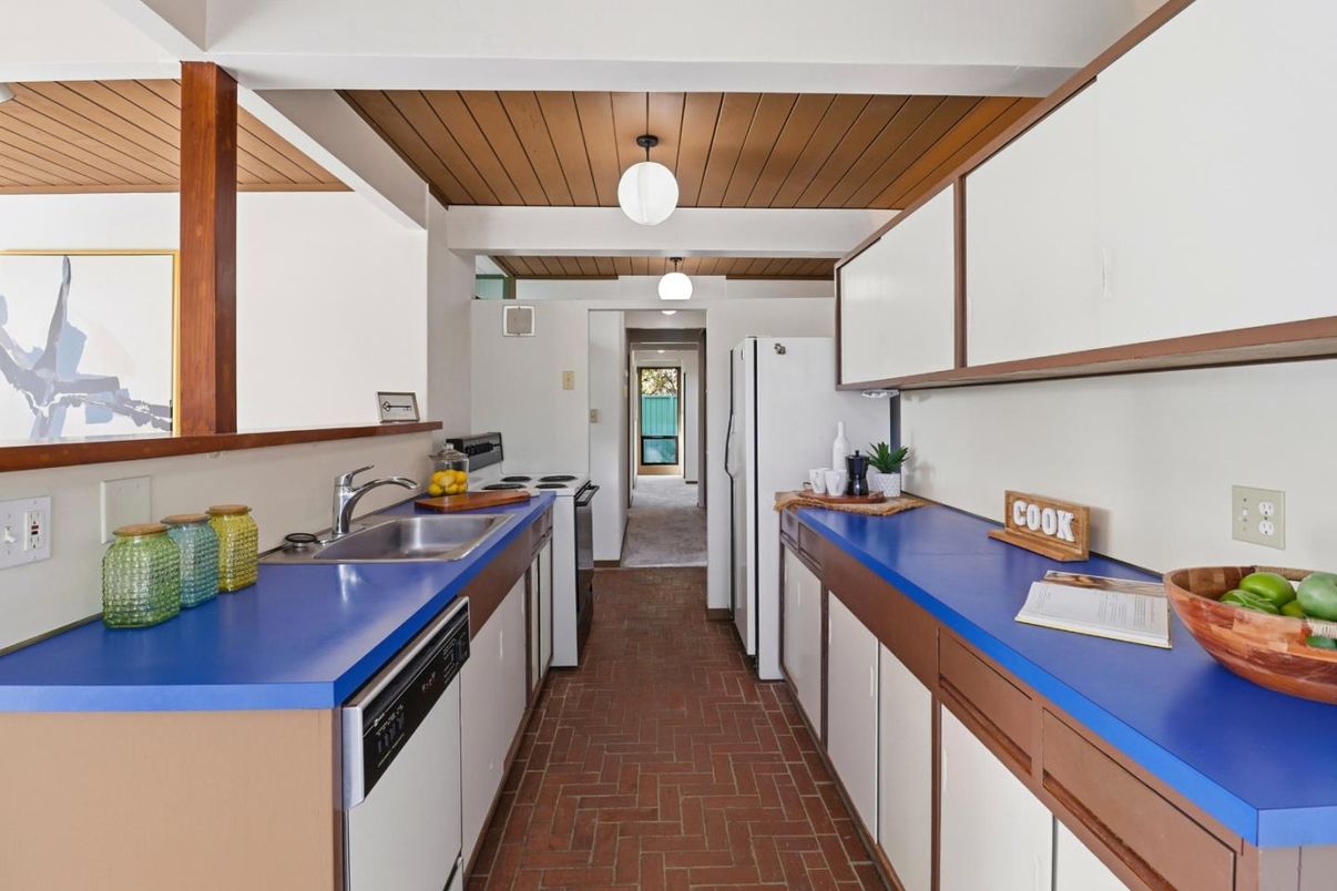 Interior, Kitchen, Wooden Ceilings