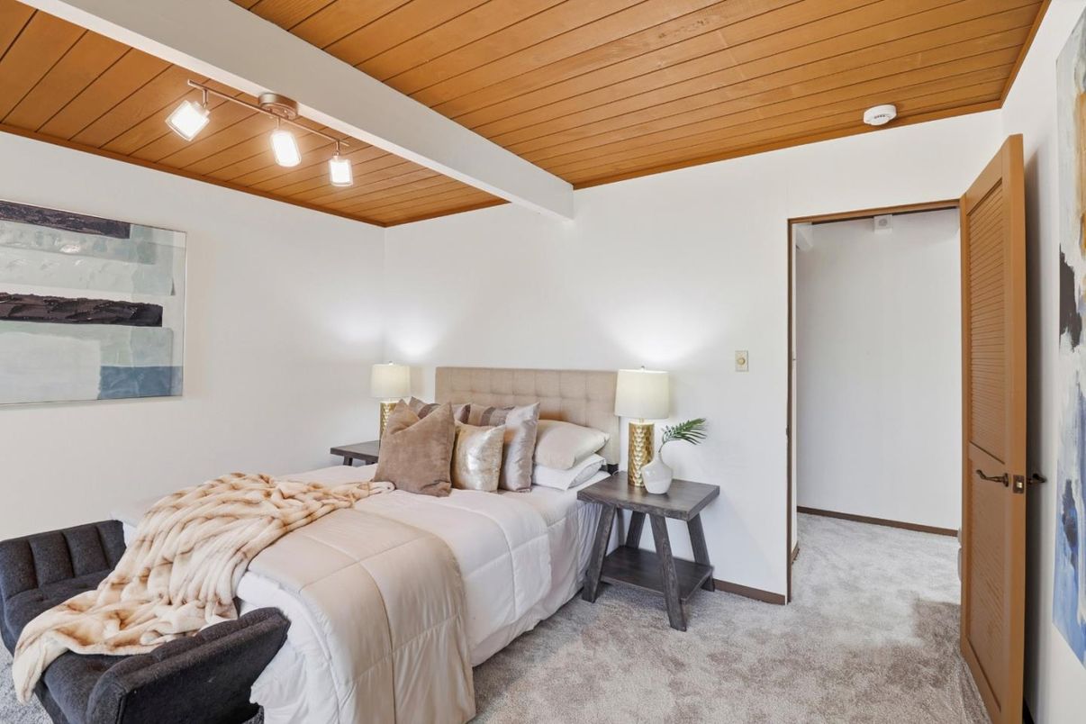 Bedroom, Interior, Wooden Ceilings