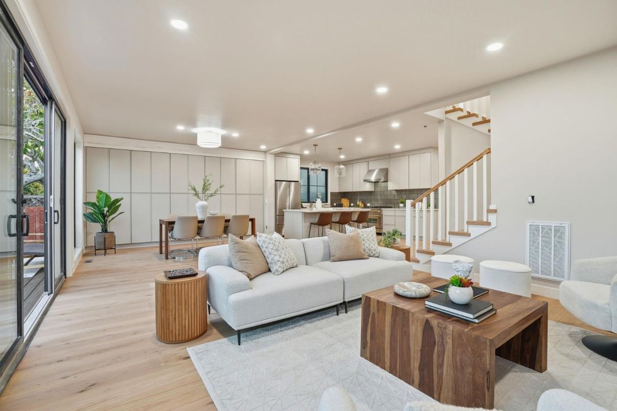 Dining room, Interior, Kitchen, Living room, Pendant Lights, Recessed Lighting, Stainless Steel Appliances, Wood Texture Flooring