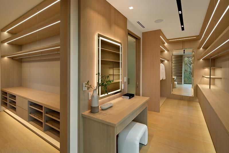 Interior, Recessed Lighting, Walk-in Closets, Wood Texture Flooring