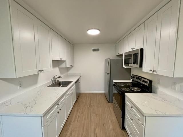 Interior, Kitchen, Wood Texture Flooring