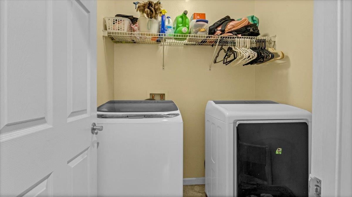 Interior, Washer