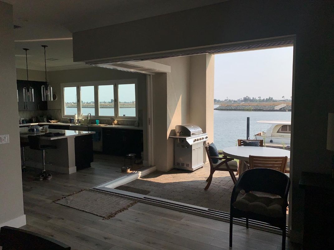 Interior, Kitchen, Pendant Lights, Water, Wood Texture Flooring