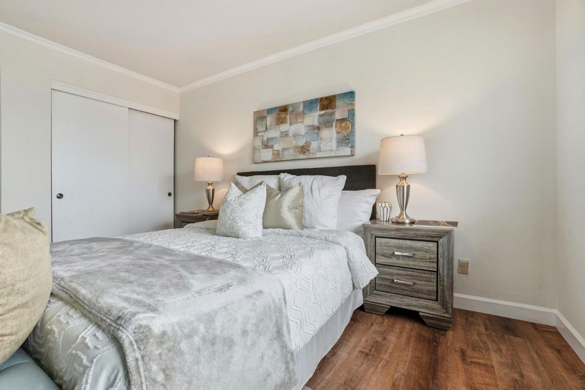 Bedroom, Interior, Wood Texture Flooring