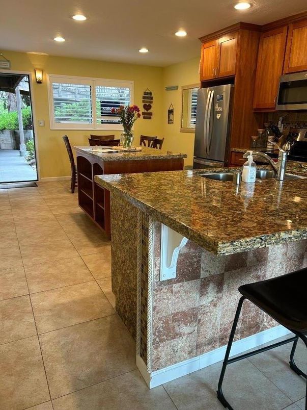 Dining room, Interior, Kitchen, Recessed Lighting