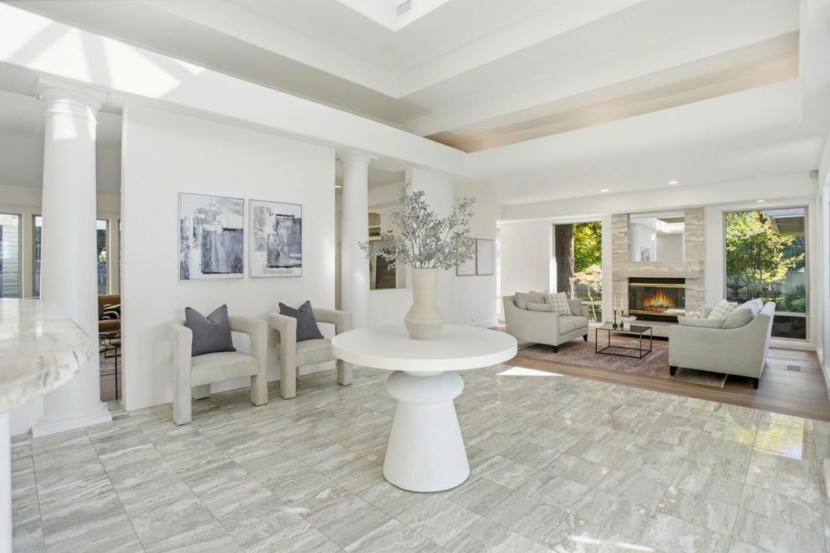 Fireplace, Interior, Living room, Recessed Lighting