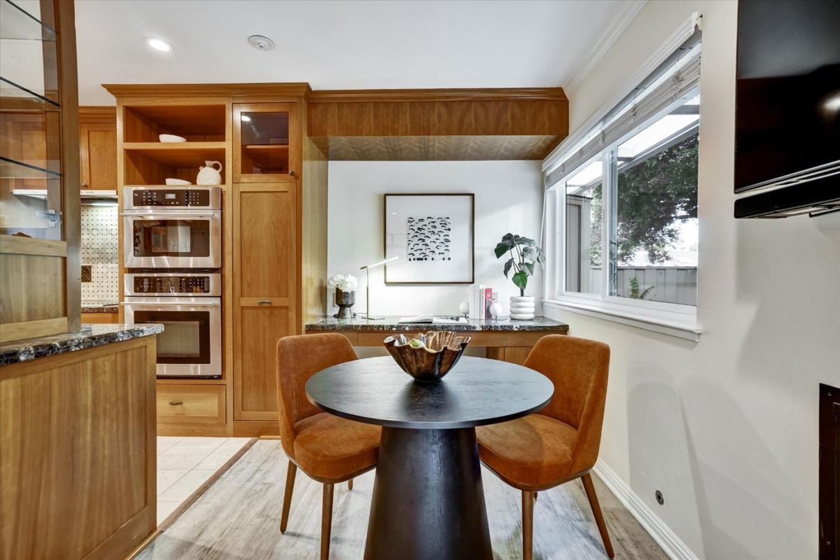 Dining room, Interior, Recessed Lighting, Wood Texture Flooring