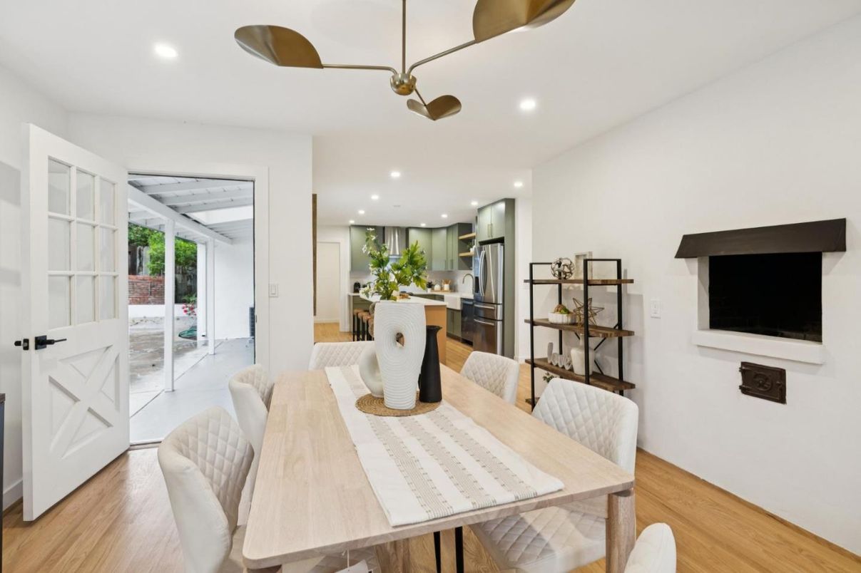 Dining room, Interior, Kitchen, Recessed Lighting, Stainless Steel Appliances, Wood Texture Flooring