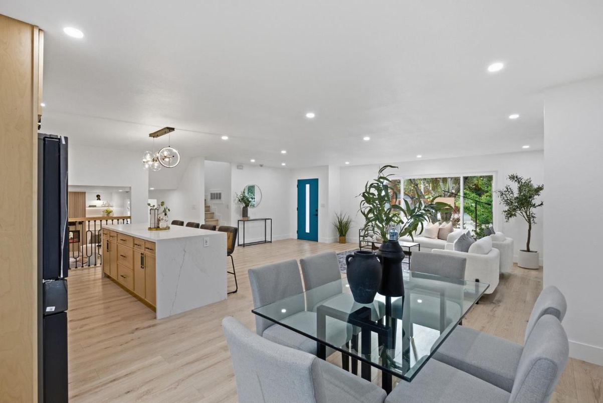 Dining room, Interior, Kitchen, Living room, Recessed Lighting, Wood Texture Flooring