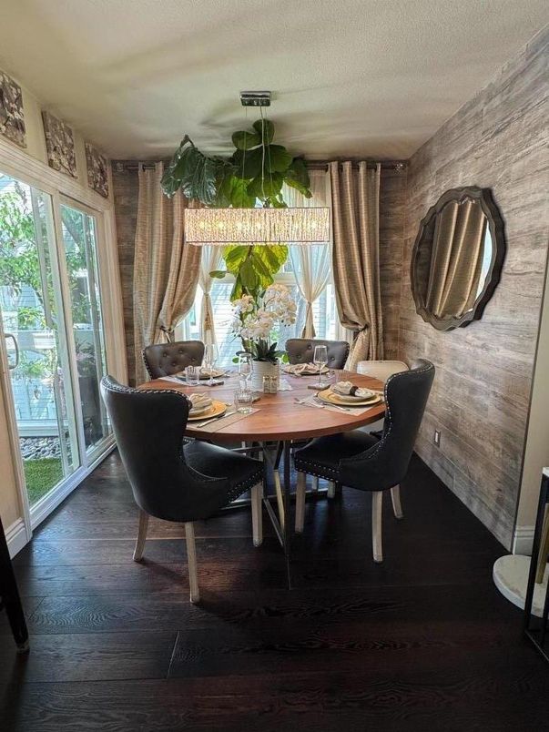 Dining room, Interior, Wood Texture Flooring