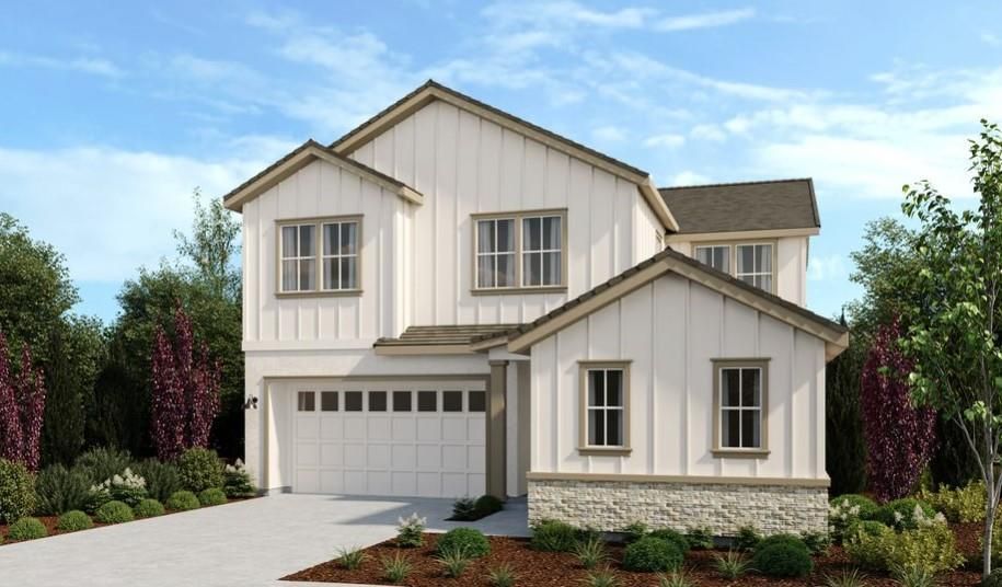 Attached, Exterior, Facade, Farmhouse