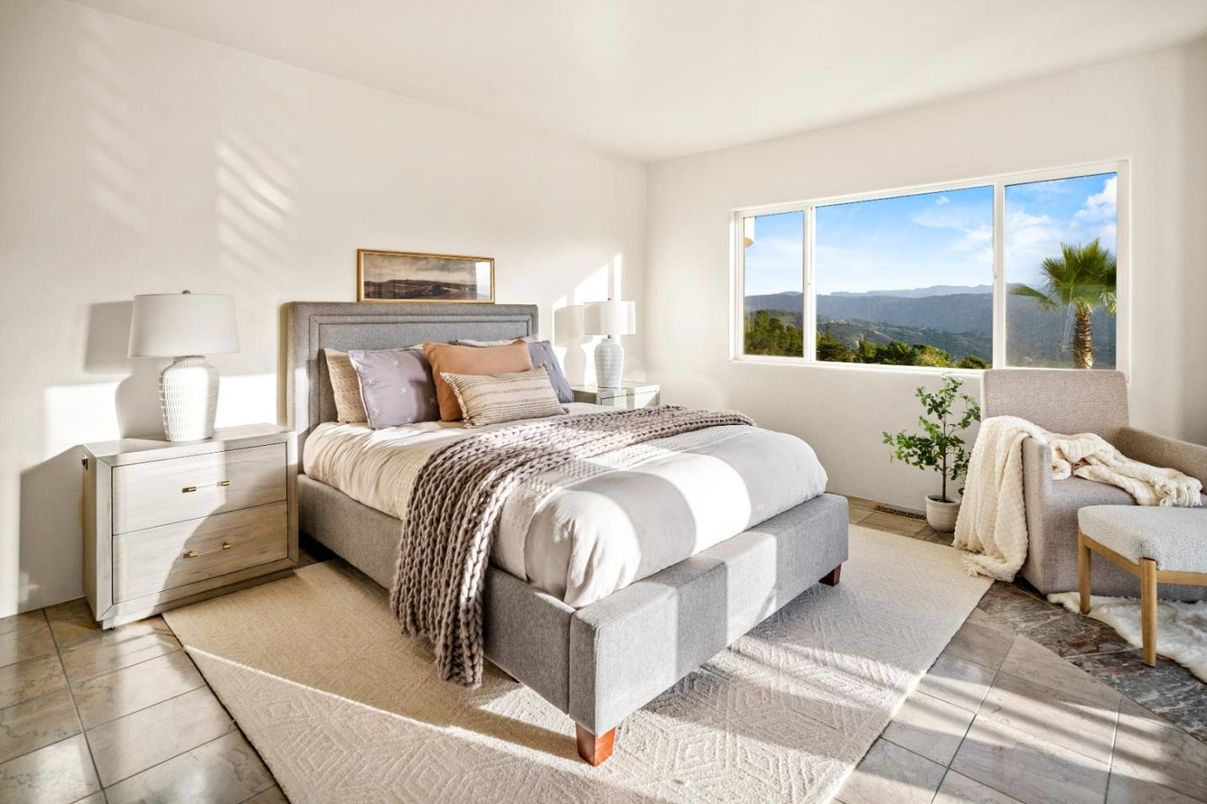 Bedroom, Interior, Water