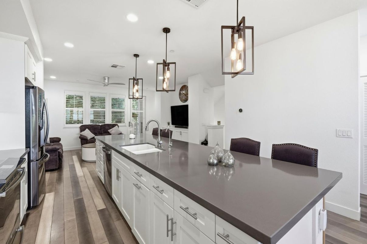 Interior, Kitchen, Living room, Pendant Lights, Recessed Lighting, Wood Texture Flooring