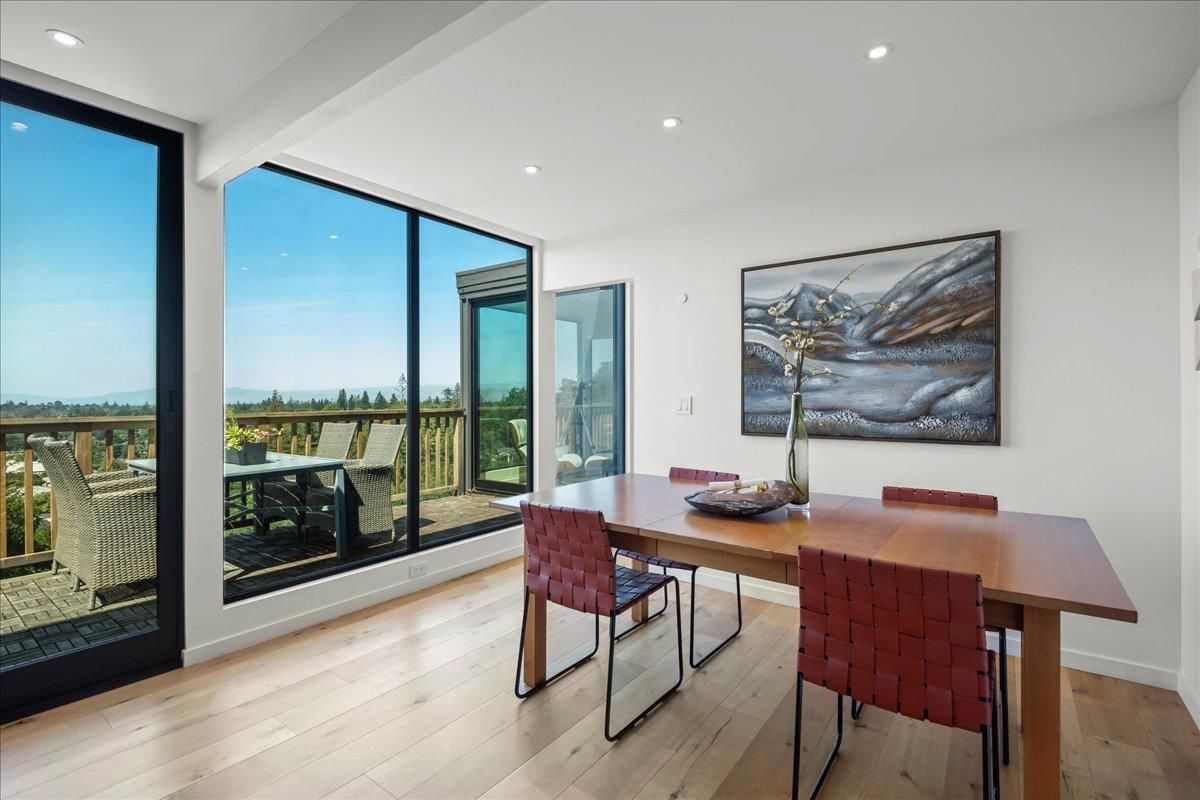 Dining room, Interior, Recessed Lighting, Water, Wood Texture Flooring