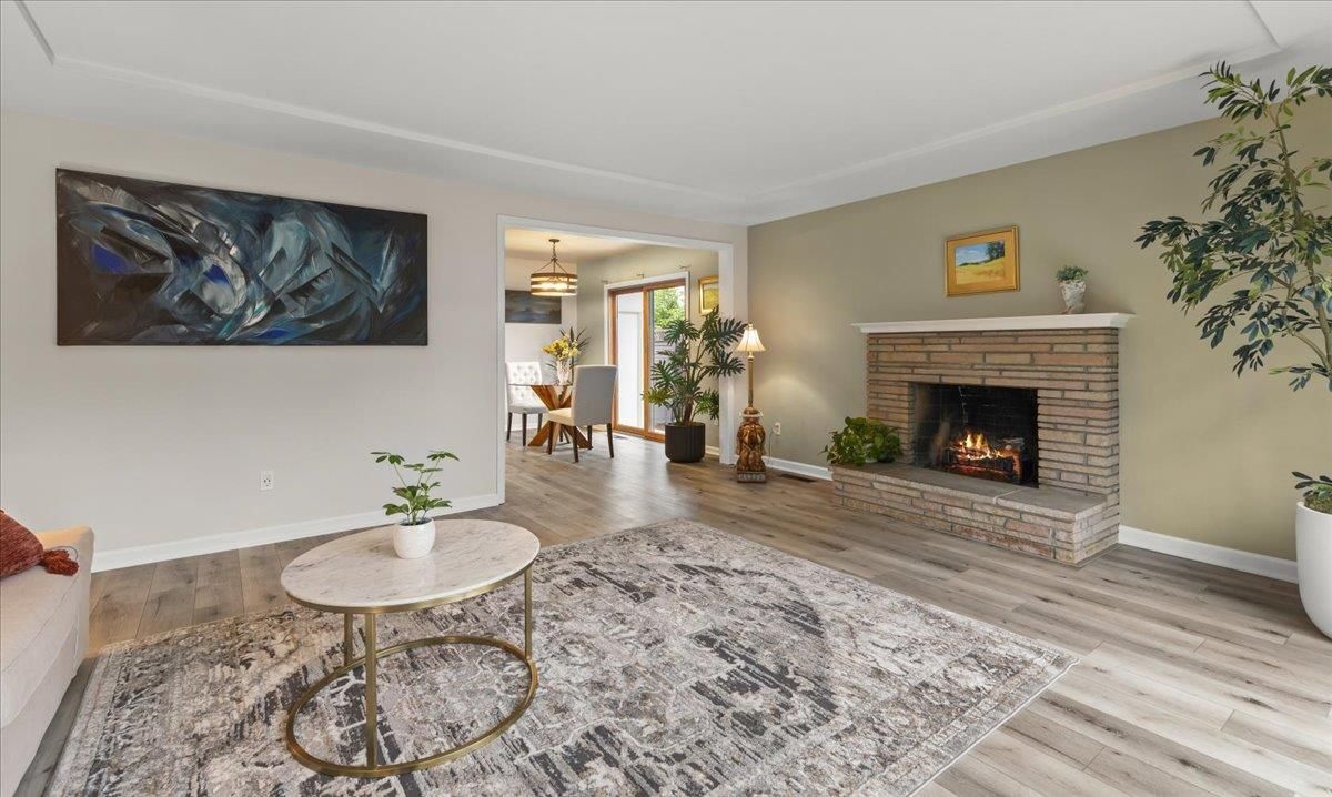 Dining room, Fireplace, Interior, Pendant Lights, Wood Texture Flooring