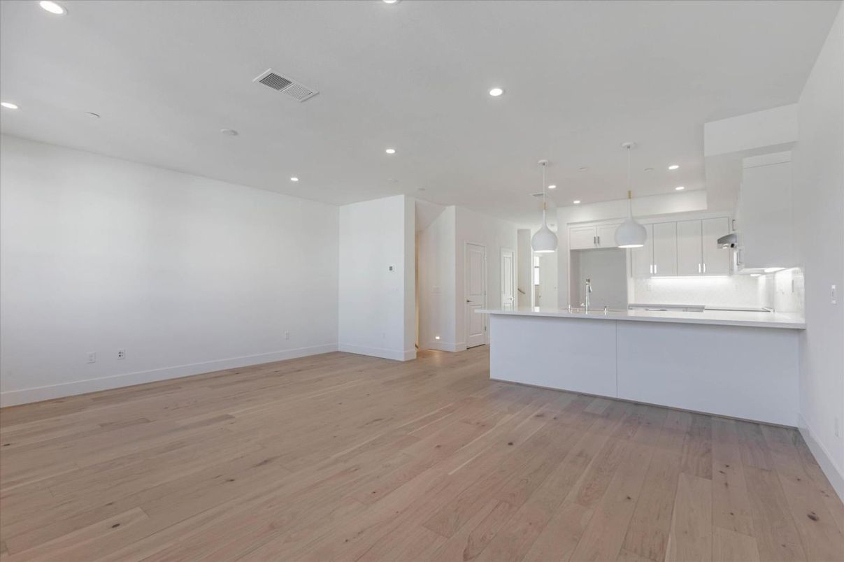 Interior, Kitchen, Pendant Lights, Recessed Lighting, Wood Texture Flooring