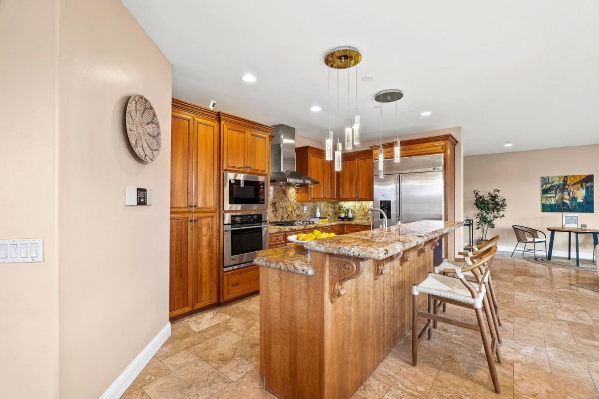 Interior, Kitchen, Pendant Lights, Recessed Lighting, Stainless Steel Appliances