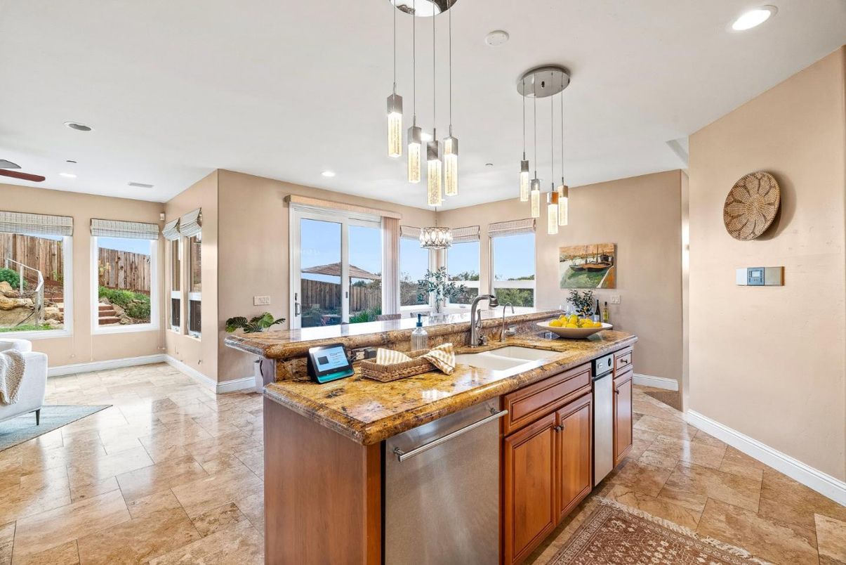 Interior, Kitchen, Pendant Lights, Recessed Lighting