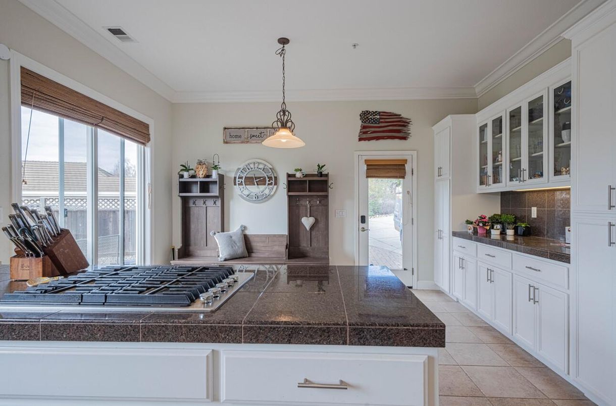 Interior, Kitchen, Pendant Lights