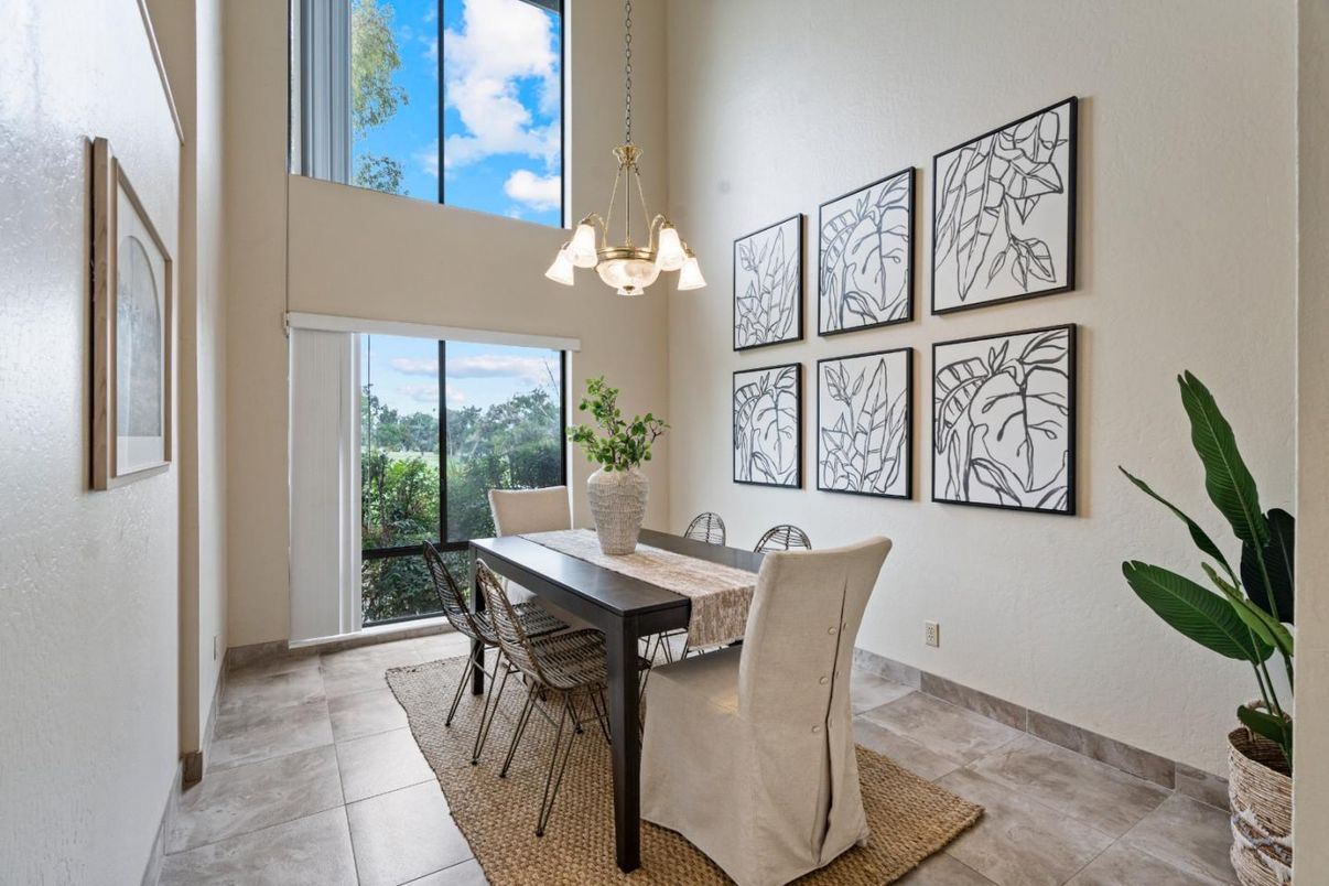 Dining room, Interior, Pendant Lights