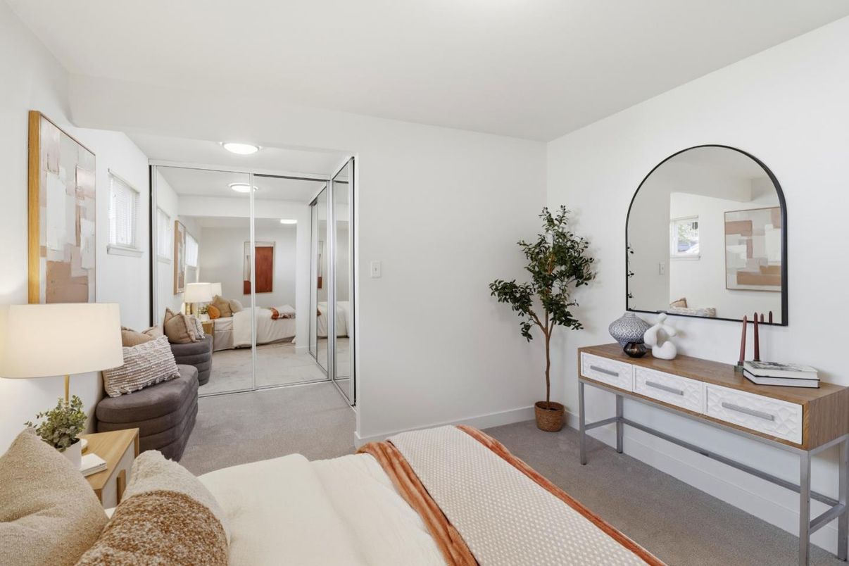 Bedroom, Interior, Living room, Recessed Lighting