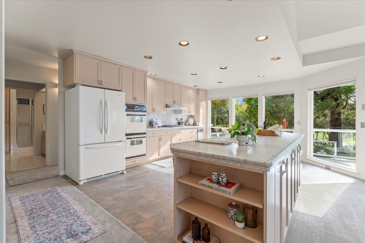 Interior, Kitchen, Recessed Lighting