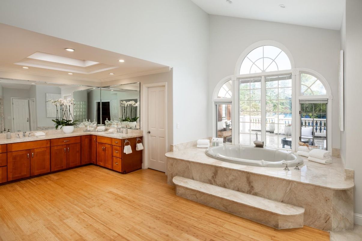 Bathroom, Dual Sink Vanities, Interior, Recessed Lighting, Wood Texture Flooring