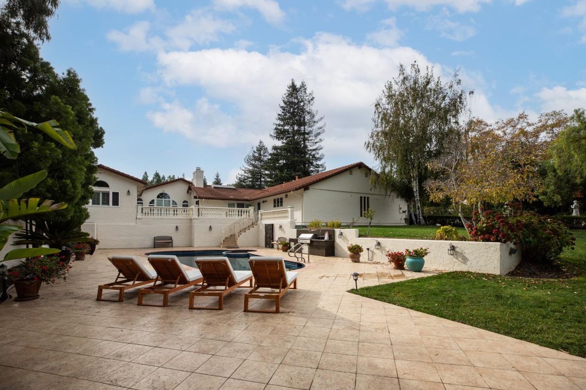 Backyard, Exterior, Pool