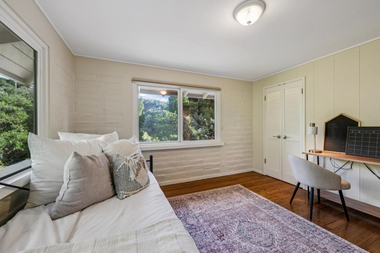 Bedroom, Home Office, Interior, Wood Texture Flooring