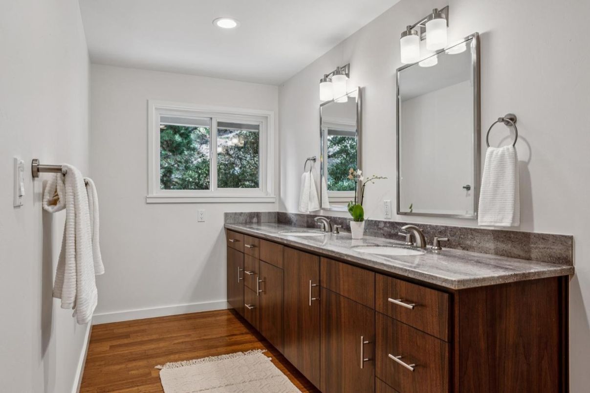 Bathroom, Dual Sink Vanities, Interior, Recessed Lighting, Wood Texture Flooring