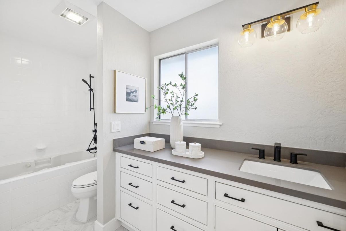 Bathroom, Dual Sink Vanities, Interior, Marble