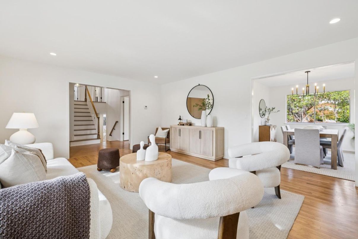 Dining room, Interior, Living room, Pendant Lights, Recessed Lighting, Wood Texture Flooring