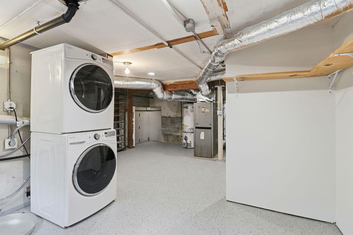 Interior, Utility Closets, Washer