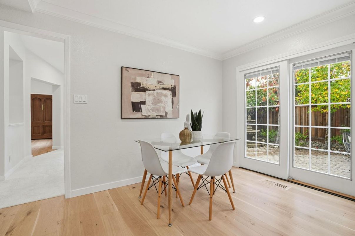 Dining room, Interior, Recessed Lighting, Wood Texture Flooring