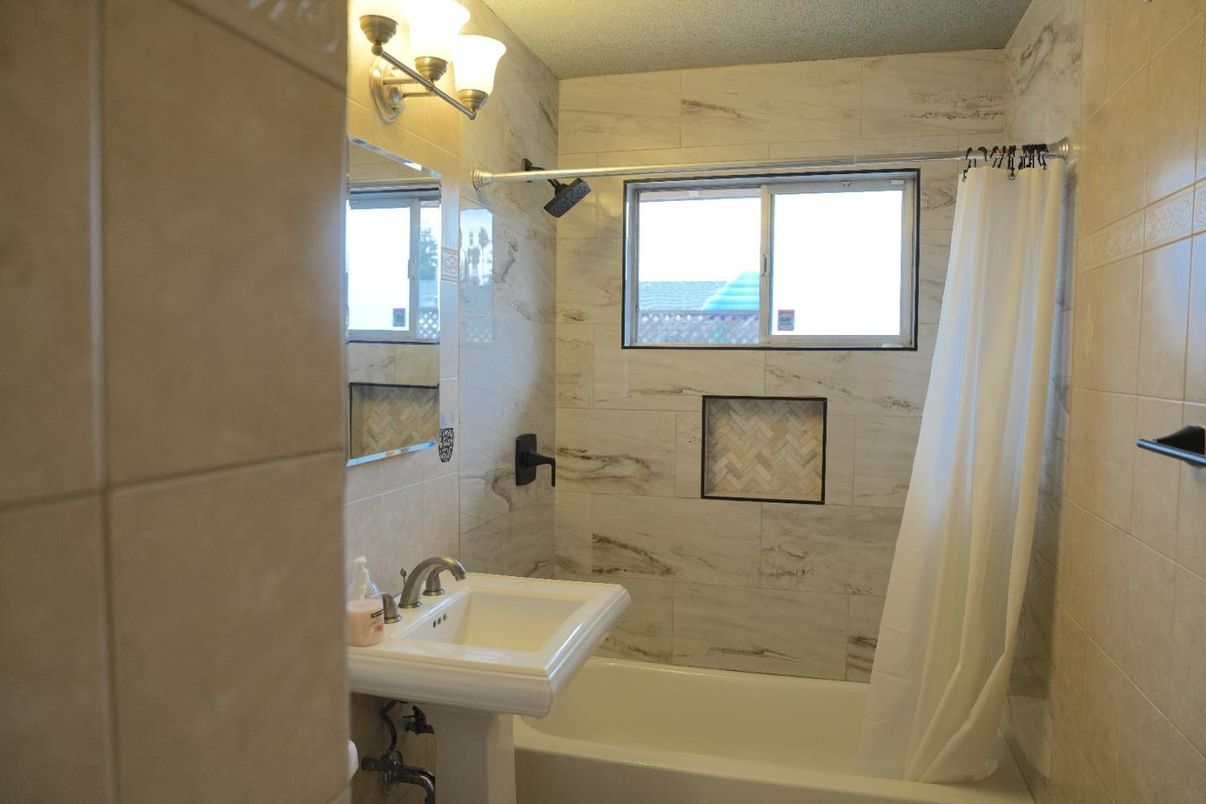 Bathroom, Interior, Marble Walls