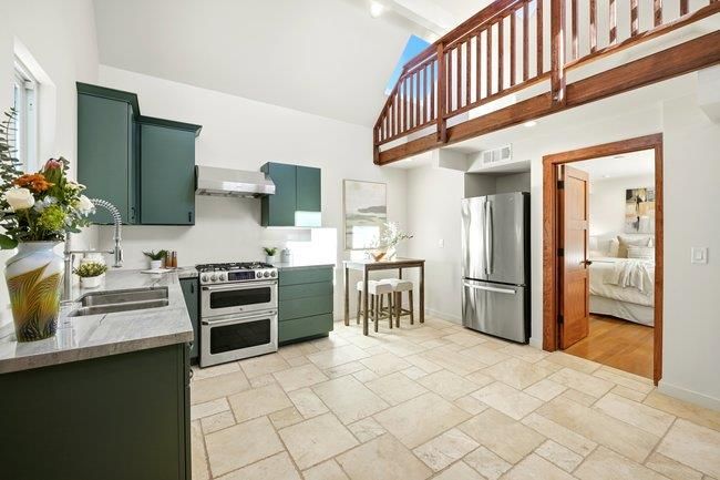 Bedroom, Interior, Kitchen, Stainless Steel Appliances, Wood Texture Flooring