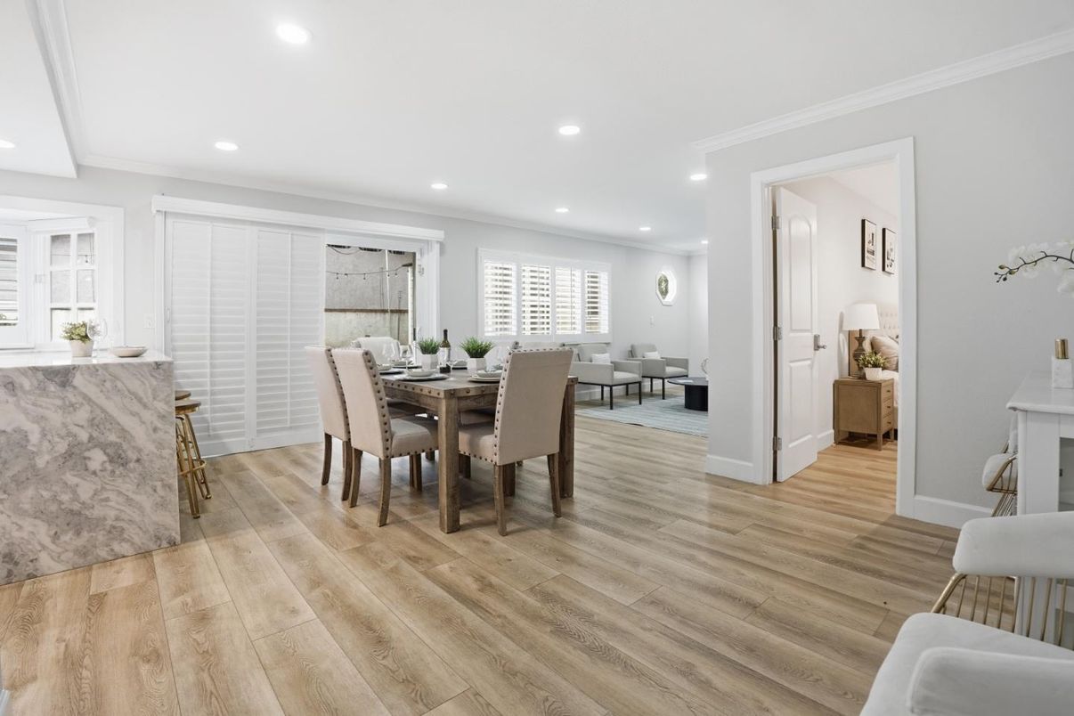 Dining room, Interior, Recessed Lighting, Wood Texture Flooring