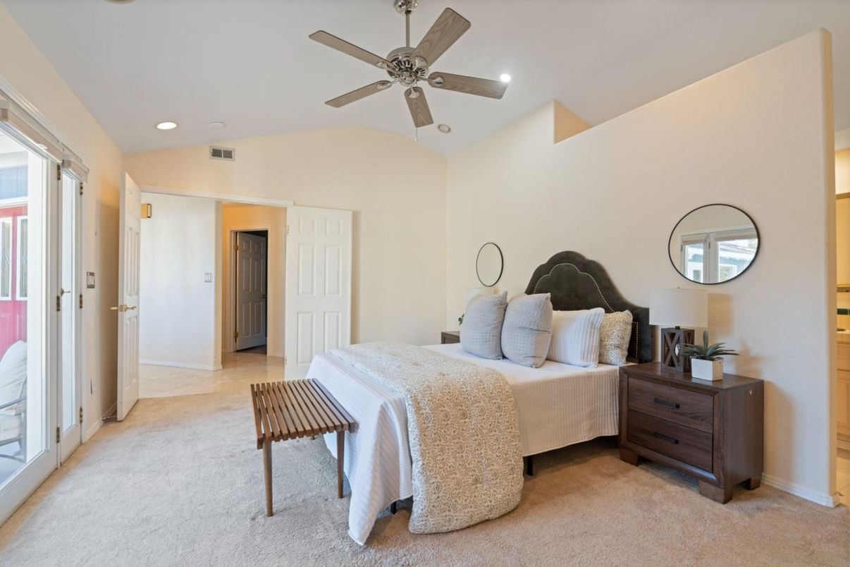 Bedroom, Interior, Recessed Lighting