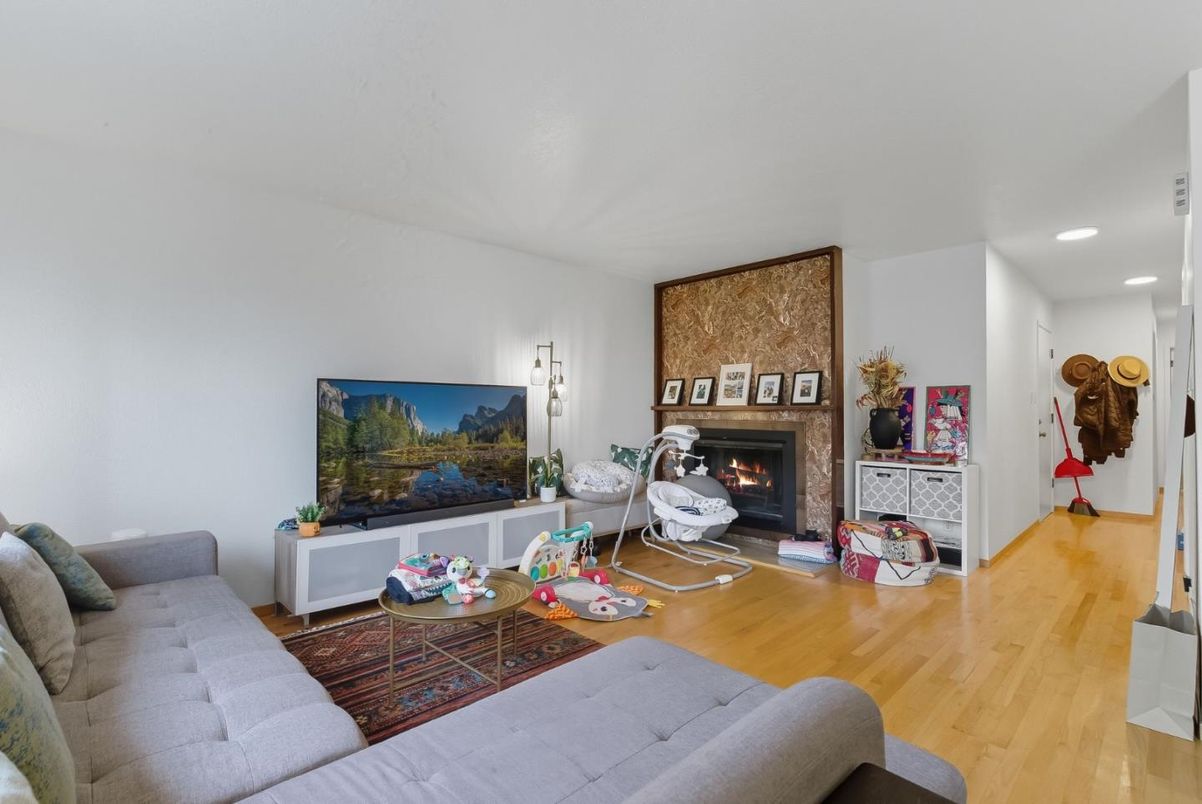 Fireplace, Interior, Living room, Recessed Lighting, Wood Texture Flooring