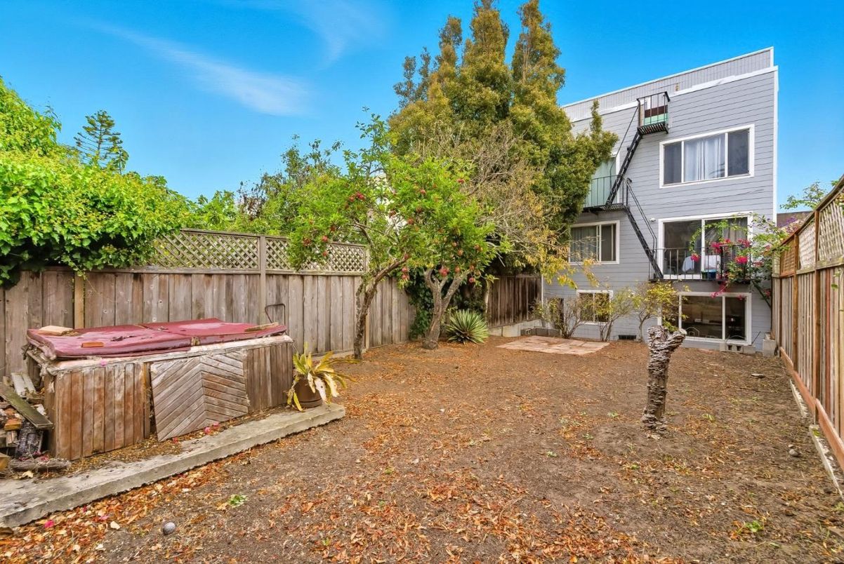 Backyard, Exterior, Hot Tub