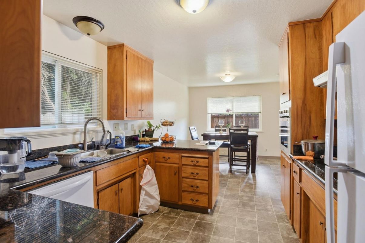 Dining room, Interior, Kitchen