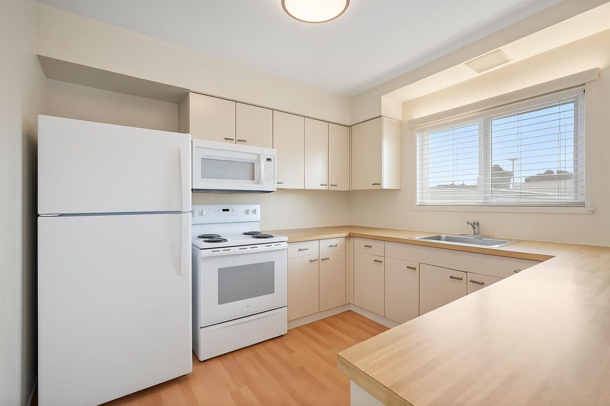 Interior, Kitchen, Wood Texture Flooring