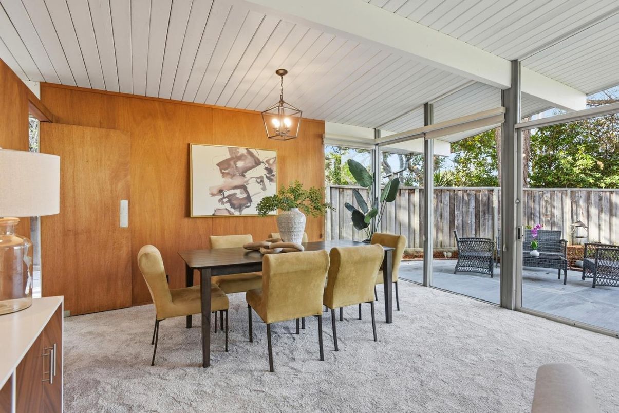 Dining room, Interior, Pendant Lights, Wooden Walls