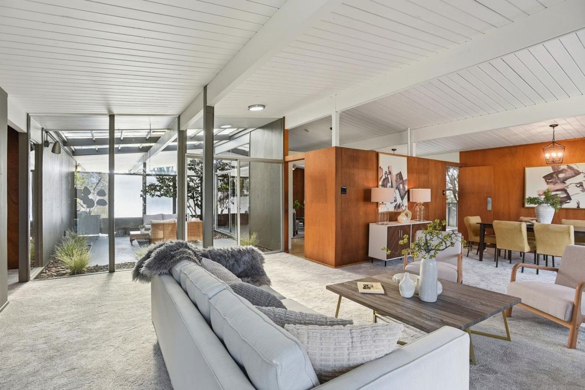 Dining room, Interior, Living room, Water, Wooden Walls