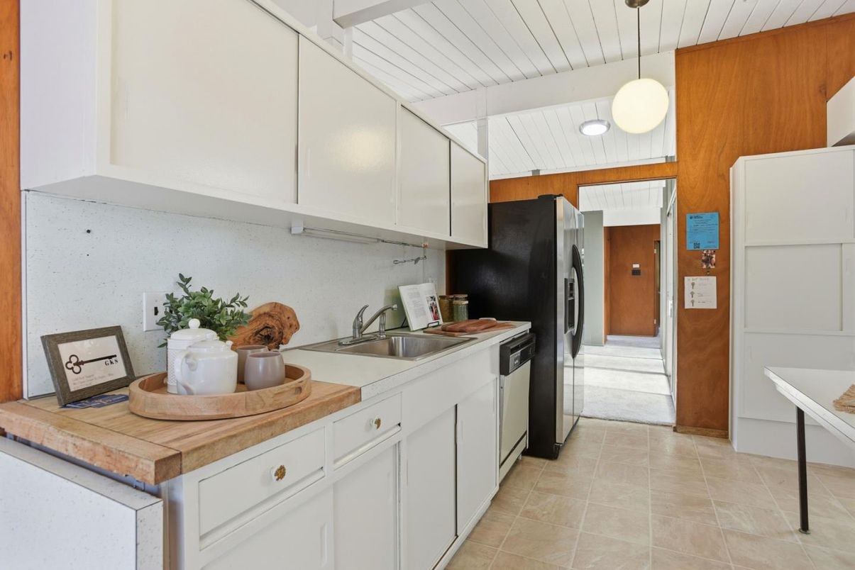 Interior, Kitchen, Pendant Lights