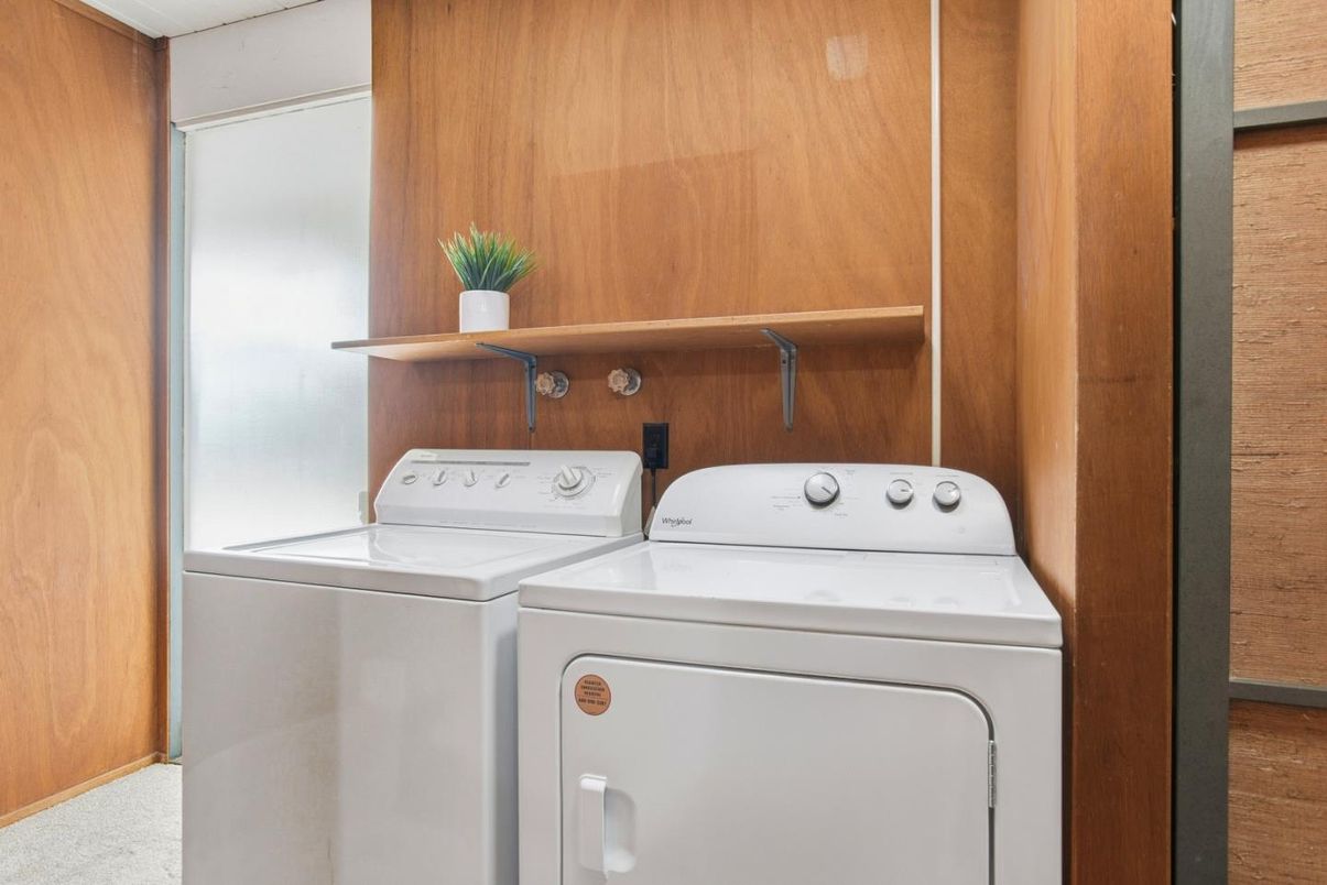 Interior, Utility Closets, Washer