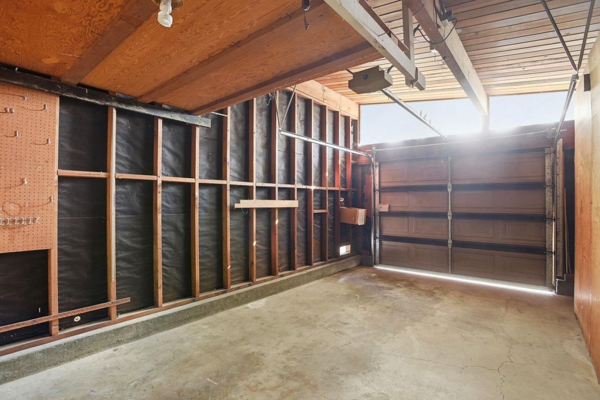 Garage, Interior, Wooden Ceilings